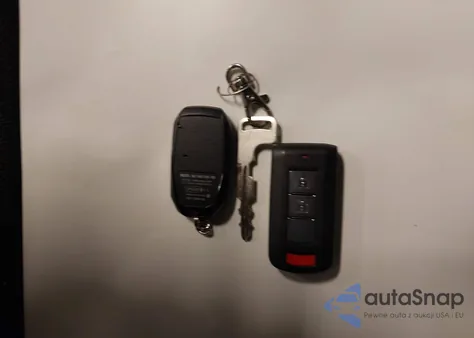 2016 Mitsubishi Outlander Sport 2.4 Sel z USA, uszkodzony, nr VIN JA4AR4AW6GZ038871